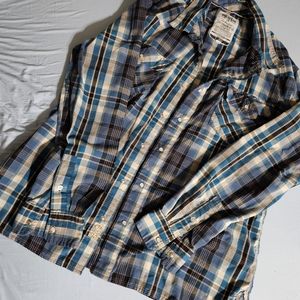 Levi's shirt